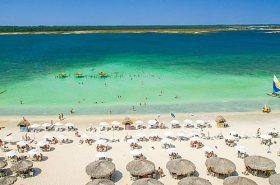 Praia de Jericoacoara - Destinos no nordeste