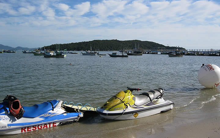 JetSki na Ilha de Porto Belo - Esporte Aquático JetSki na Ilha de Porto Belo - Esporte Aquático