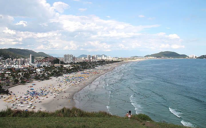 Morro do Maluf Mirante para praia da Enseada- Guarujá Morro do Maluf Mirante para praia da Enseada- Guarujá