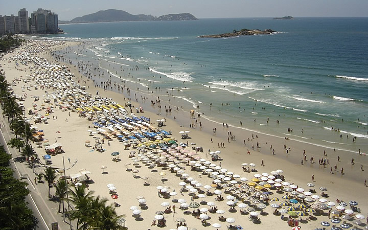 Praia das Pitangueiras Praia das Pitangueiras