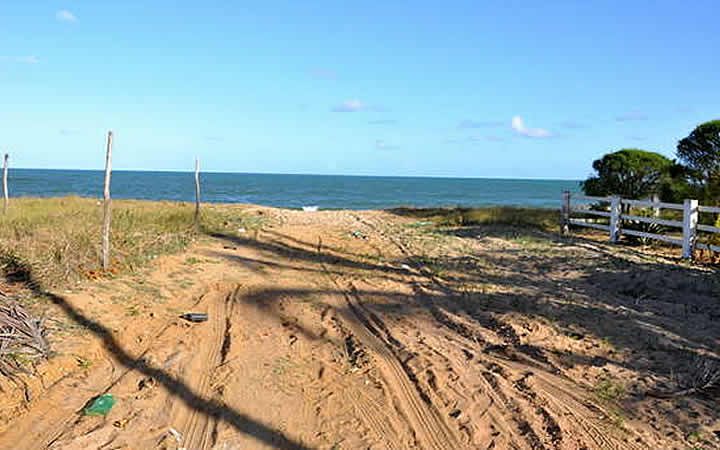 Praia de Guaiamum em Sinhaém