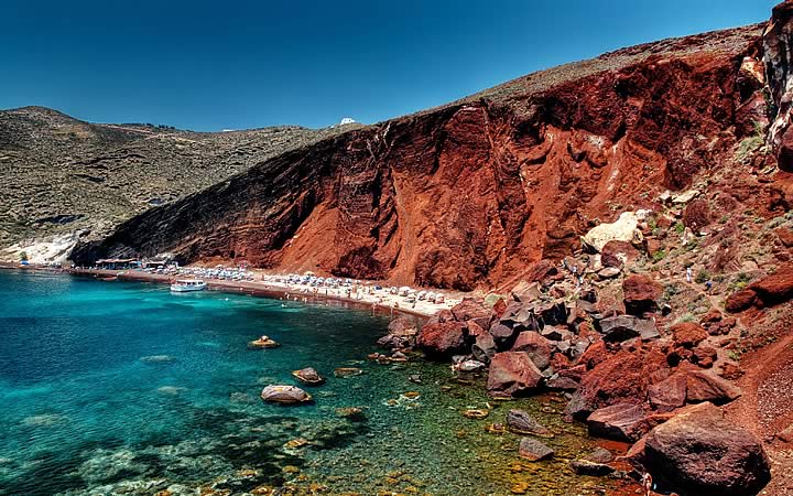 Red Beach em Santorini na Grécia