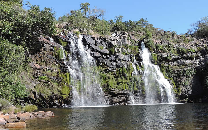 Cachoeira Poço Encantado em Chapada dos Veadeiros Cachoeira Poço Encantado em Chapada dos Veadeiros