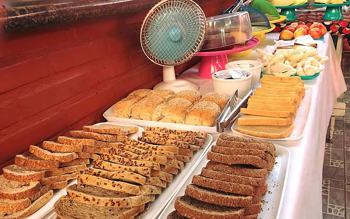 Café da manhã na Pousada Nalú Café da manhã na Pousada Nalú