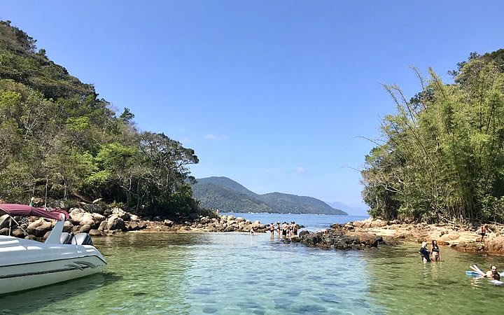 Lagoa Verde em Ilha Grande Lagoa Verde em Ilha Grande