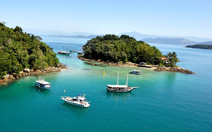 Passeios de barco e lancha Passeios de barco e lancha em Ilha Grande