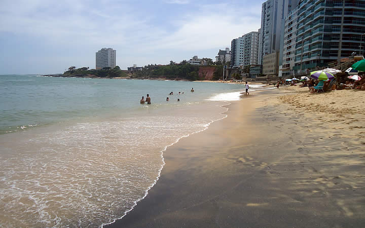Praia da Areia Preta em Guarapari Praia da Areia Preta em Guarapari