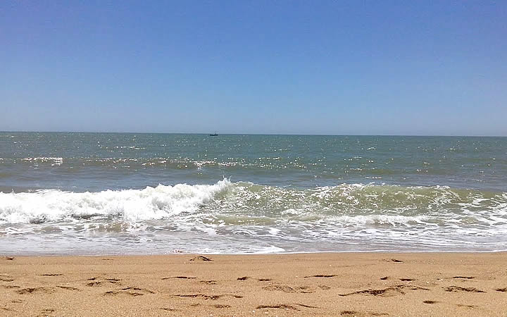 Praia da Barra - Marataízes Praia da Barra - Marataízes