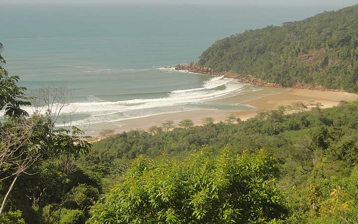 Praia de Camburi Praia de Camburi