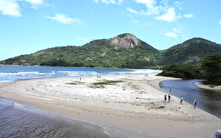 Praia de Dois Rios Praia de Dois Rios