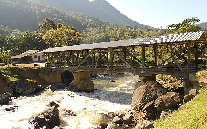 Rio dos Cedros Rio dos Cedros