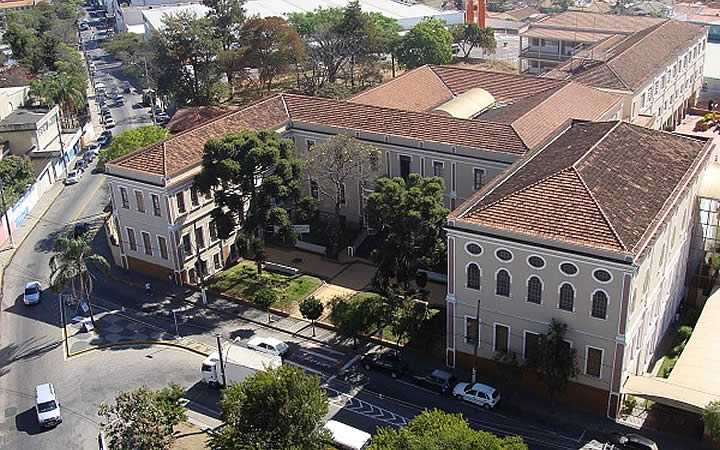 Colégio Maristas em Varginha Colégio Maristas em Varginha