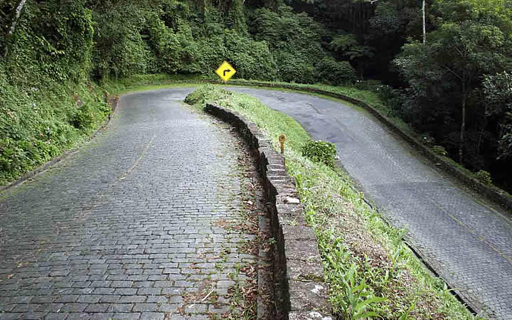 Estrada das Graciosas em Morretes Estrada das Graciosas em Morretes