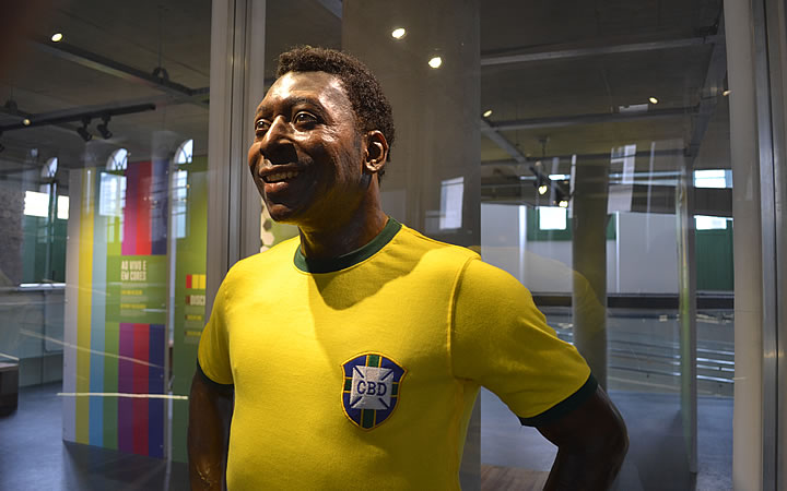 Estátua do Pelé no Museu do Pelé em santos Estátua do Pelé no Museu do Pelé em santos