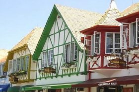 Faixada das casas típicas de Blumenau