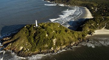 Farol das Conchas na Ilha do Mel 