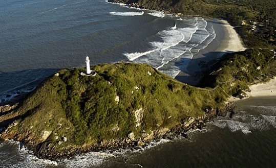 Farol das Conchas na Ilha do Mel 