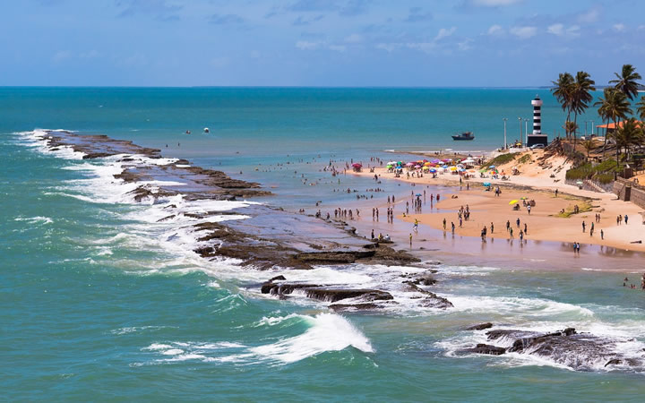 Pessoas na Praia de Barreira - Coruípe Pessoas na Praia de Barreira - Coruípe