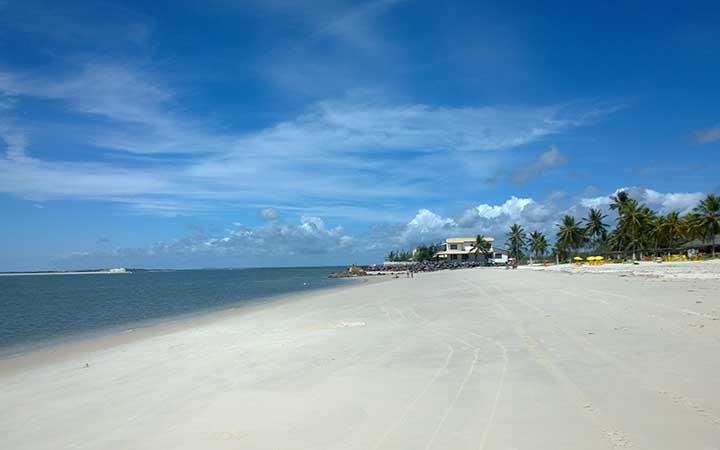 Praia do Saco em Sergipe