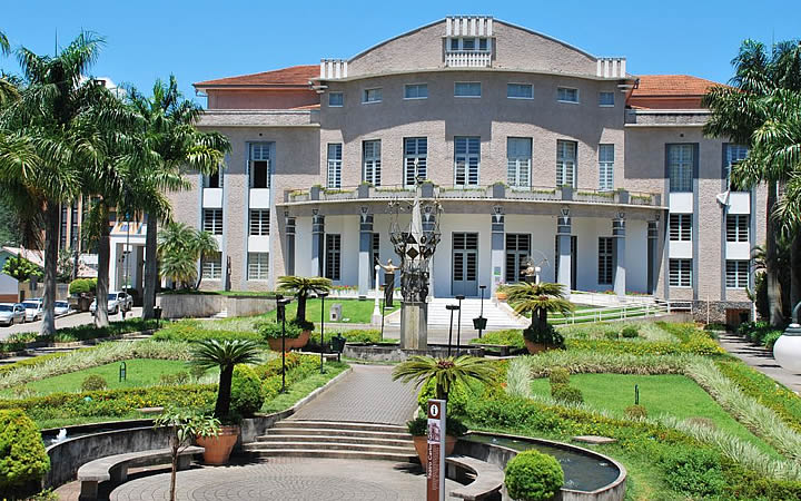 Teatro Carlos Gomes em Blumenau Teatro Carlos Gomes em Blumenau