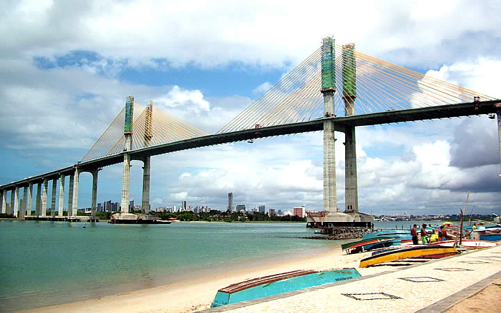 Ponte Newton Navarro Ponte Newton Navarro