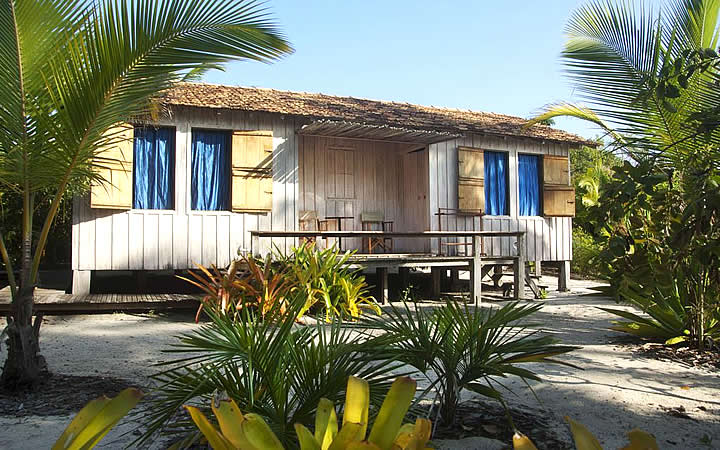 Fachada do hotel Vila Naiá Fachada do hotel Vila Naiá