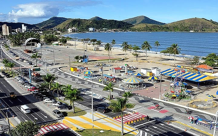 Praia do Centro em Caraguatatuba Praia do Centro em Caraguatatuba