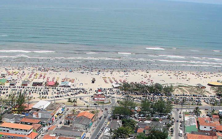 Vista aérea da Ilha Comprida em SP Vista aérea da Ilha Comprida em SP