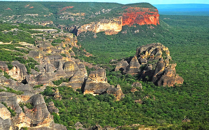 Vista aérea do Parque Nacional da Serra da Capivara
