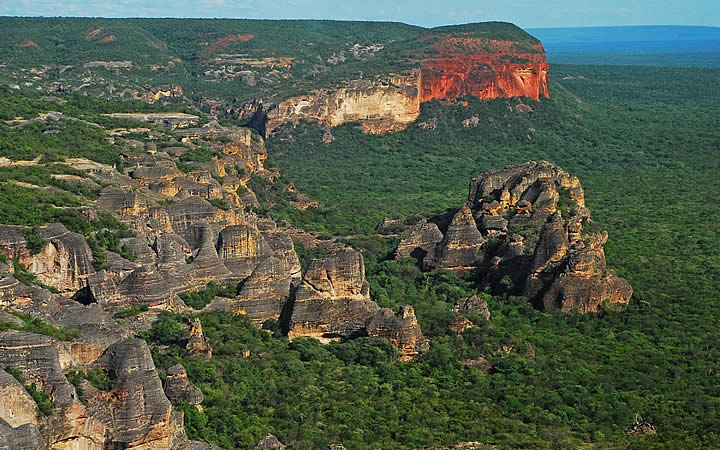 Vista aérea do parque da Serra da Capivara Vista aérea do parque da Serra da Capivara