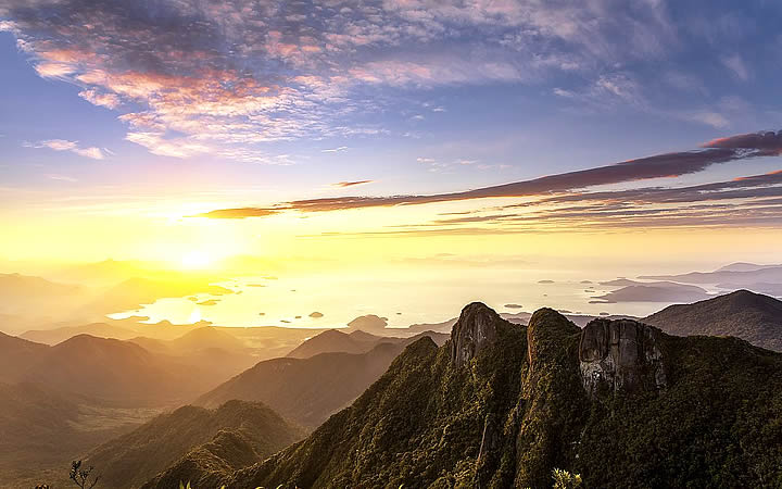 Visão aérea da Pedra Macela Visão aérea da Pedra Macela