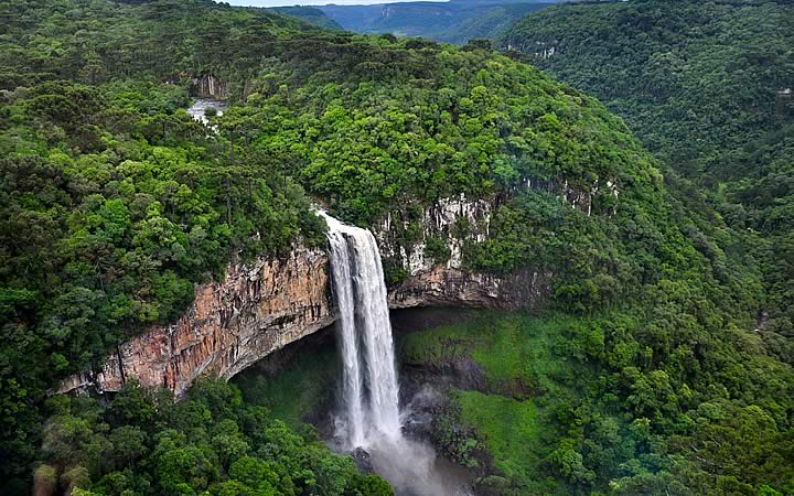 Cachoeira do Parque do Caracol Cachoeira do Parque do Caracol