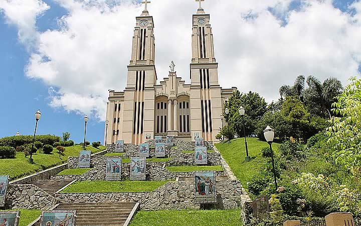 Igreja Matriz Puríssimo Coração Igreja Matriz Puríssimo Coração