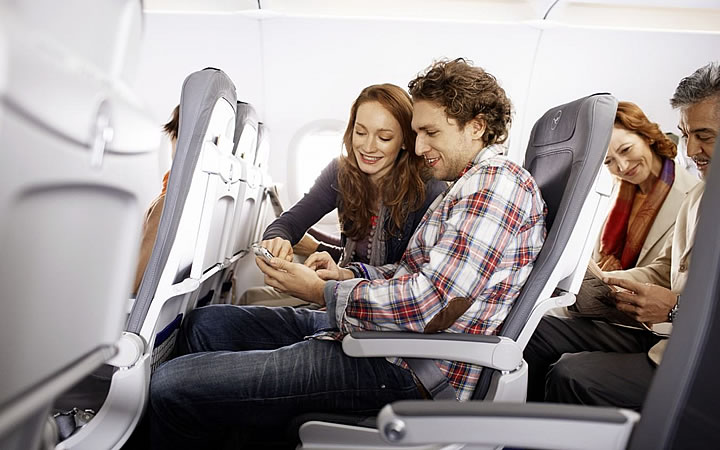 Pessoas no avião Pessoas no avião