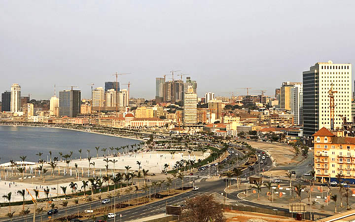 Prédios em Angola Prédios em Angola
