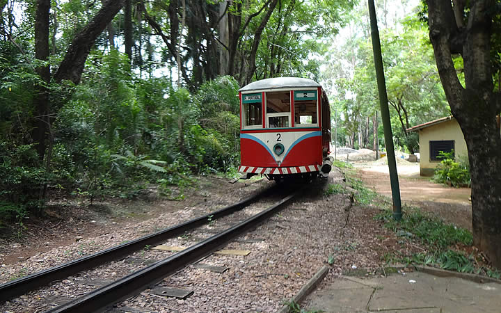 Bondinho no Parque Portugal Bondinho no Parque Portugal
