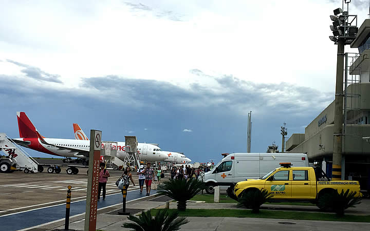Infraestrutura do aeroporto de foz do Iguaçu