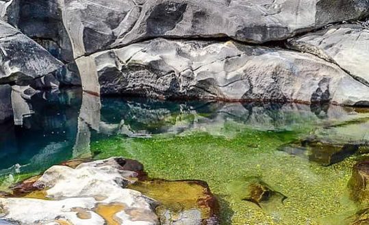 Lago no vale da lua - Chapado dos veadeiros