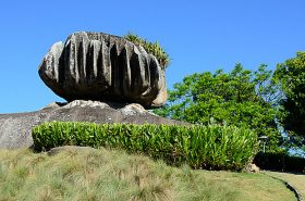 Pedra no Parque da Pedra da Cebola