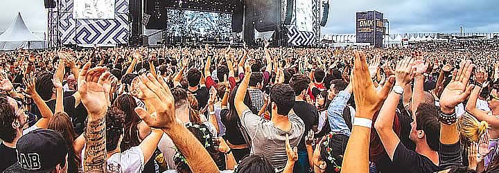 Pessoas no festival Lolapalooza Pessoas no festival Lolapalooza