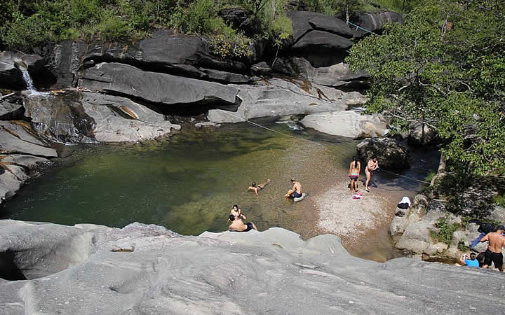 Piscinas naturais no Vale da Lua Piscinas naturais no Vale da Lua