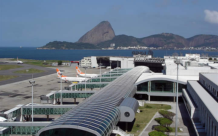 Vista no aérea no aeroporto Santos Dumont