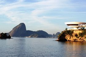 Vista para o MAC em Niterói Vista para o MAC em Niterói