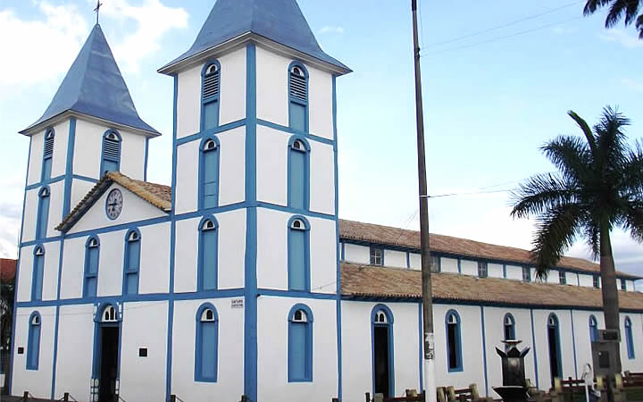 Igreja matriz do Divino Pai Eterno Igreja matriz do Divino Pai Eterno