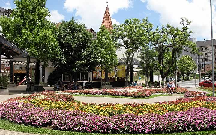 Praça das Flores Praça das Flores