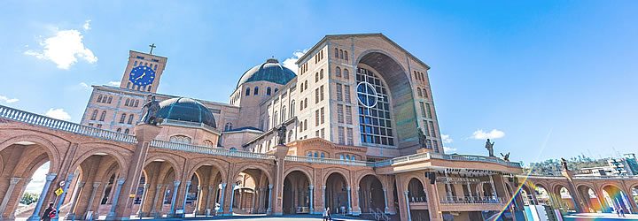 Igreja Nova em Aparecida do Norte Igreja Nova em Aparecida do Norte