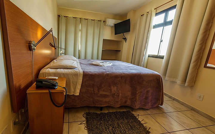 Quarto do hotel Vila Rica em Resende Quarto do hotel Vila Rica em Resende