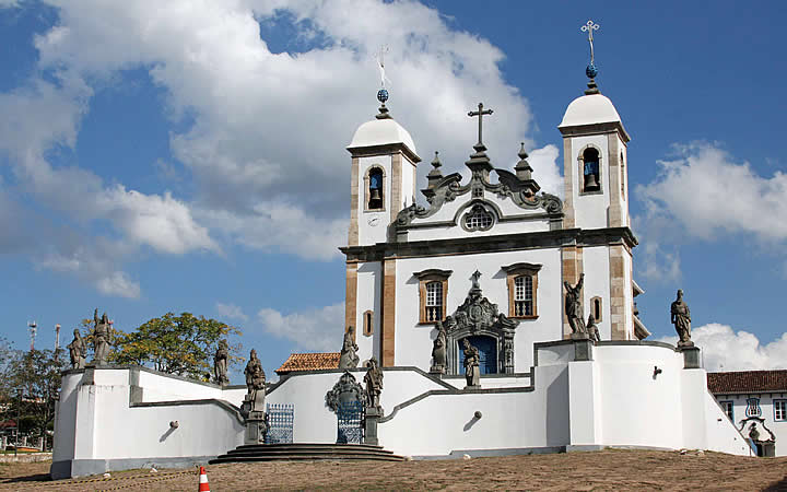Santuário de Bom Jesus de Matosinhos Santuário de Bom Jesus de Matosinhos