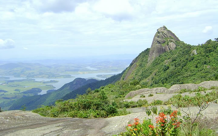Vista na Serra do Lopo Vista na Serra do Lopo