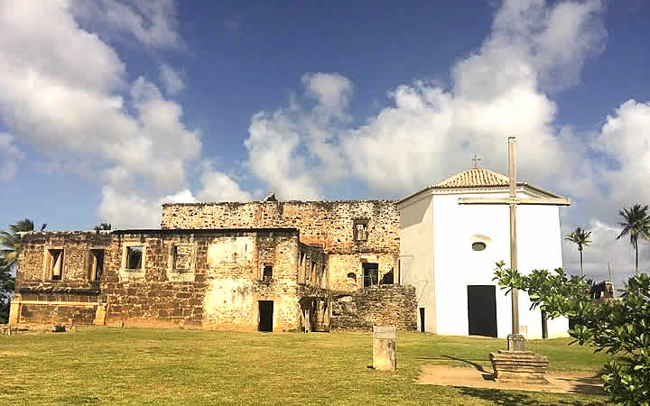 Castelo Garcia D’Ávila Castelo Garcia D’Ávila